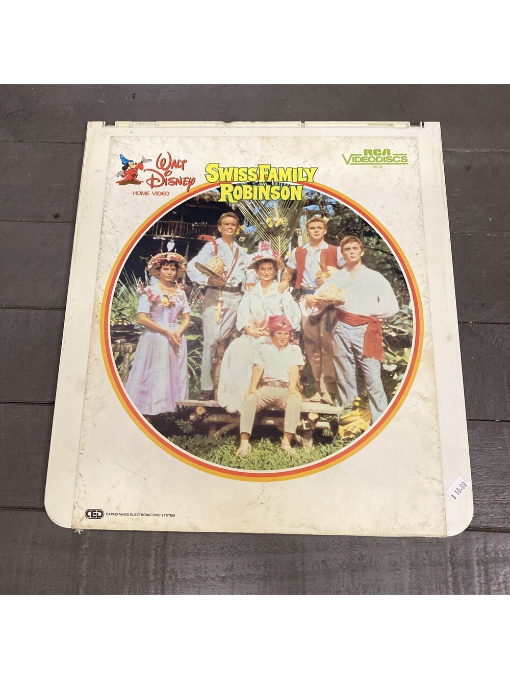 VideoDisc CED Disc- Walt Disney Classic Swiss Family Robinson 1960 RCA 1983